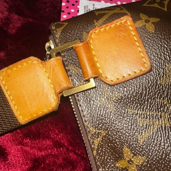 Louis Vuitton Brown Monogram Pochette Bosphore Crossbody Bag - Picture 3 of 12